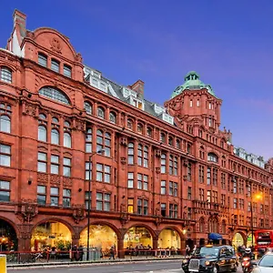 rare-stay-at-the-imperial-hall-london-city.cambridgehotelsuk.com/